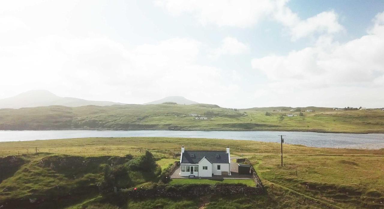 Tigh Beag Na Mara Apartment Roag Exterior photo